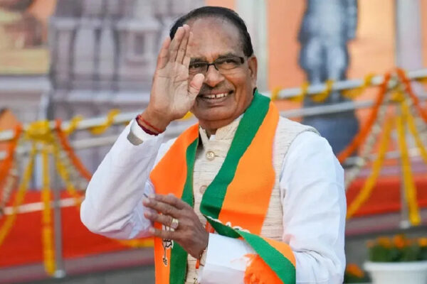 देर रात राज्यपाल से मिले शिवराज, MP में इसी हफ्ते हो सकता है कैबिनेट विस्तार